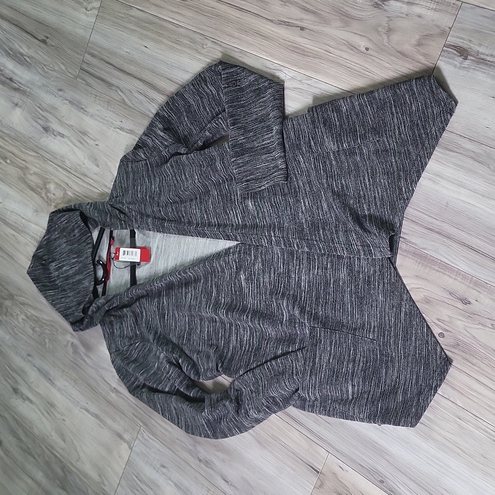 RED by Cyrus Knit open jacket Size M, NWT